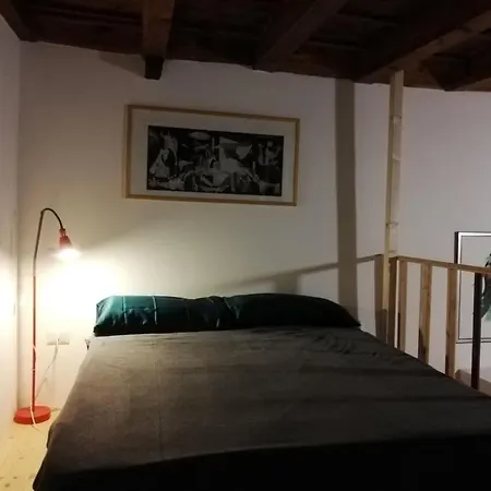 Daire Cozy In A Secret Corner Of